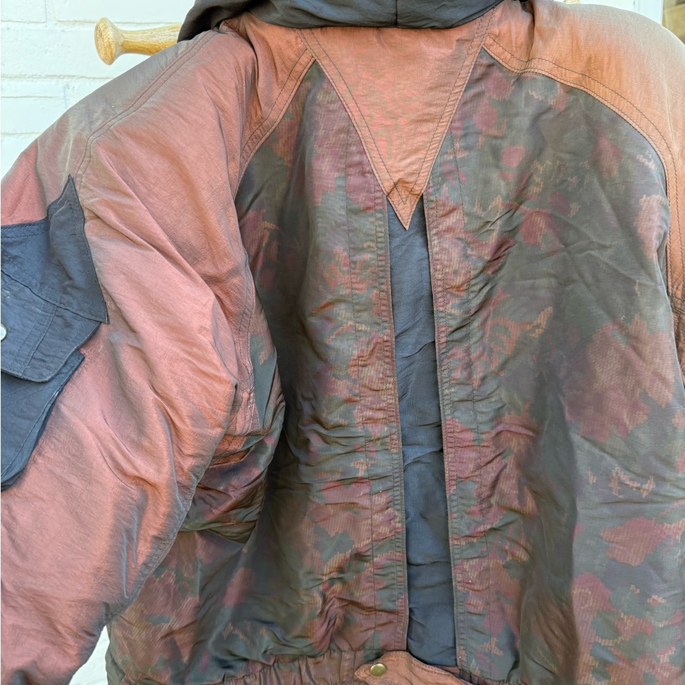 Retro Puffer Bomber Jacket - Picture 3 of 4
